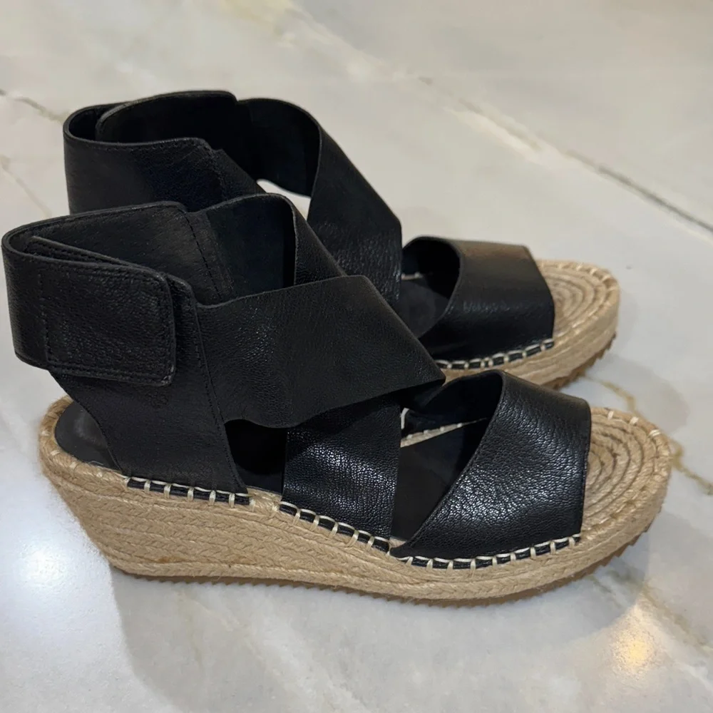 Eileen Fisher NEW Willow Black Wedge Sandals Size 8